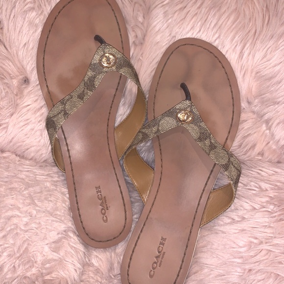 Coach Shelly Turnlock Flip Flop Sandals - Picture 1 of 6